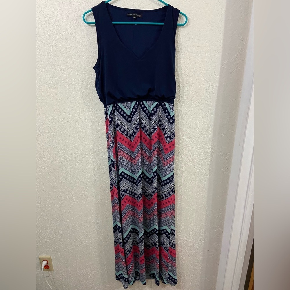 🩵 Three Pink Hearts Dark Blue Maxi Dress with Chevron Skirt Sz Large